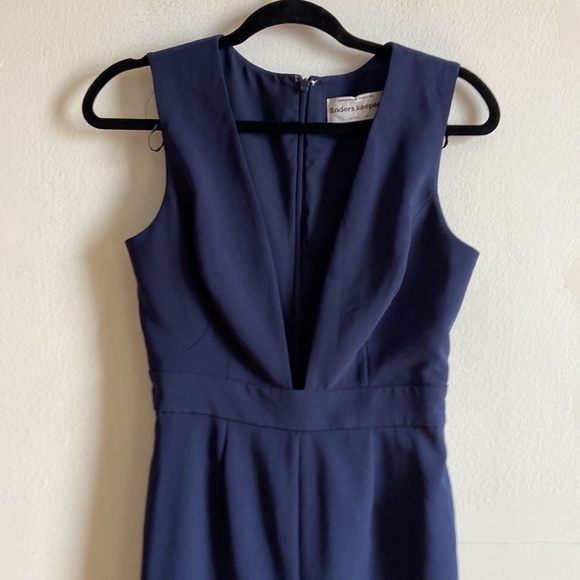 Finders Keeper navy blue wide leg deep V jumpsuit - Picture 4 of 15